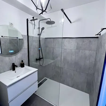 Magnifique T1bis Dans Centre Avec Parking