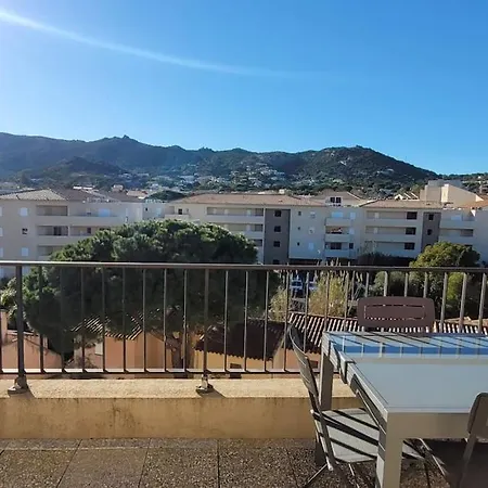 Apartment Magnifique T1bis Dans Calvi Centre Avec Parking