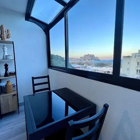 Magnifique T1bis Dans Centre Avec Parking * Calvi (Corsica)