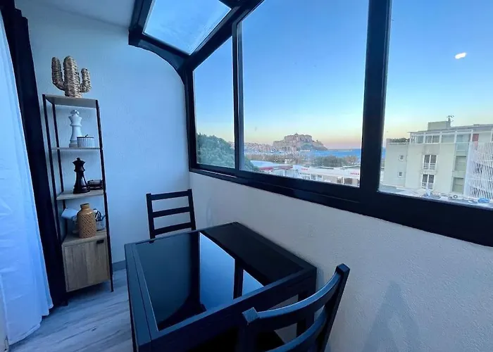 Magnifique T1bis Dans Centre Avec Parking * Calvi (Corsica)